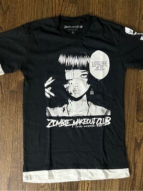 Women's Black Graphic Short Sleeve Tee